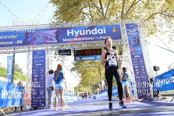 Buy your photos of the eventMeia Maratona Porto 2019 on Fotop