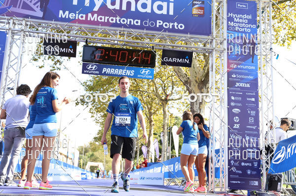 Buy your photos of the eventMeia Maratona Porto 2019 on Fotop
