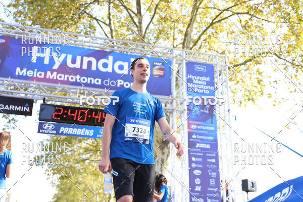 Buy your photos of the eventMeia Maratona Porto 2019 on Fotop