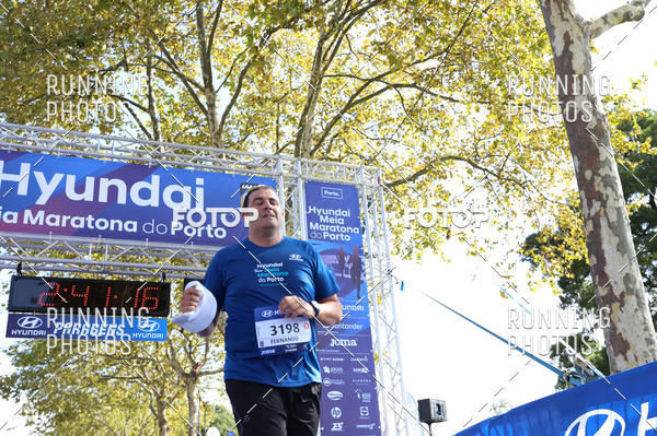 Buy your photos of the eventMeia Maratona Porto 2019 on Fotop