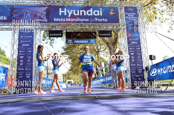 Buy your photos of the eventMeia Maratona Porto 2019 on Fotop