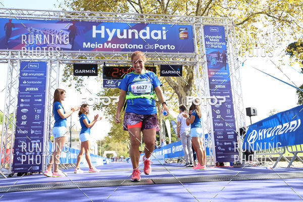Buy your photos of the eventMeia Maratona Porto 2019 on Fotop