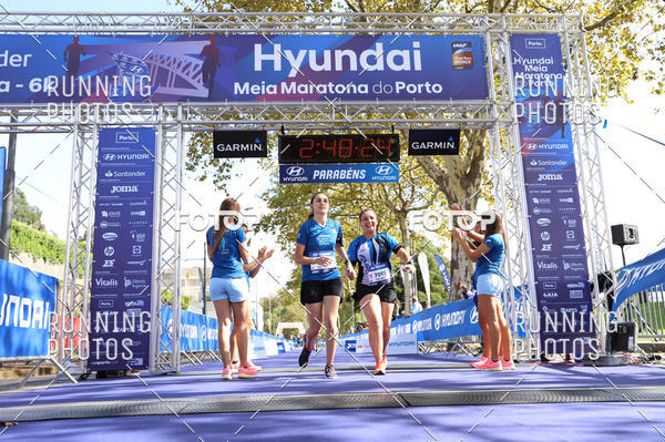 Buy your photos of the eventMeia Maratona Porto 2019 on Fotop