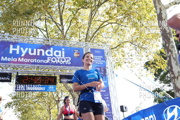 Buy your photos of the eventMeia Maratona Porto 2019 on Fotop