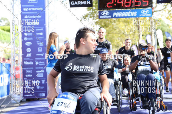 Buy your photos of the eventMeia Maratona Porto 2019 on Fotop