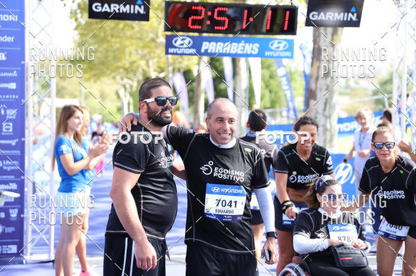 Buy your photos of the eventMeia Maratona Porto 2019 on Fotop