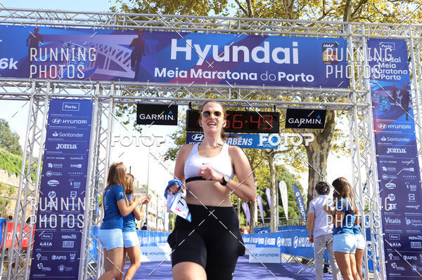 Buy your photos of the eventMeia Maratona Porto 2019 on Fotop