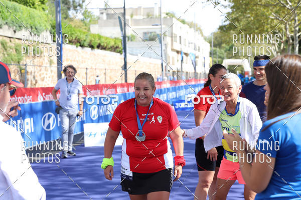 Buy your photos of the eventMeia Maratona Porto 2019 on Fotop