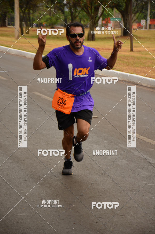 Achetez vos photos de l'�v�nement10K Taguatinga sur Fotop