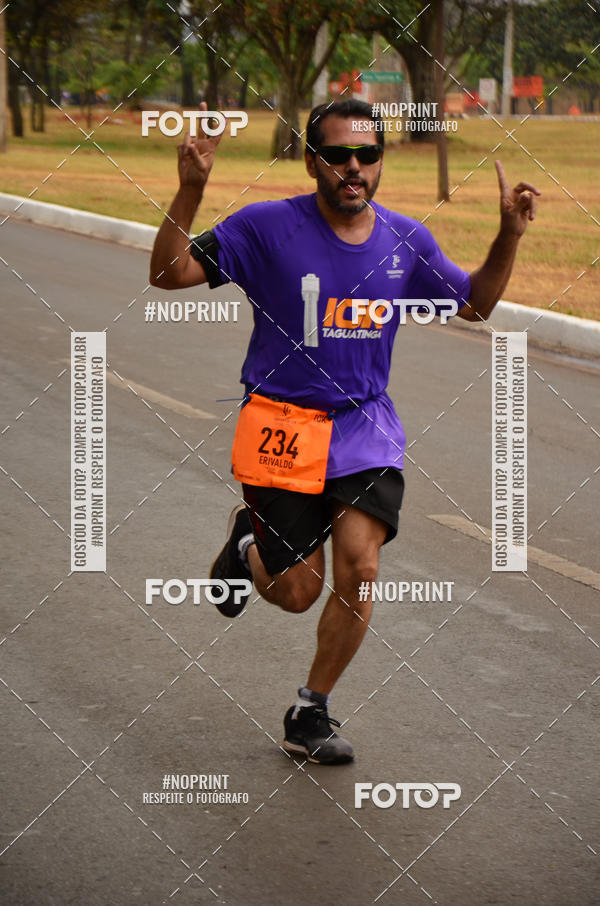 Achetez vos photos de l'�v�nement10K Taguatinga sur Fotop