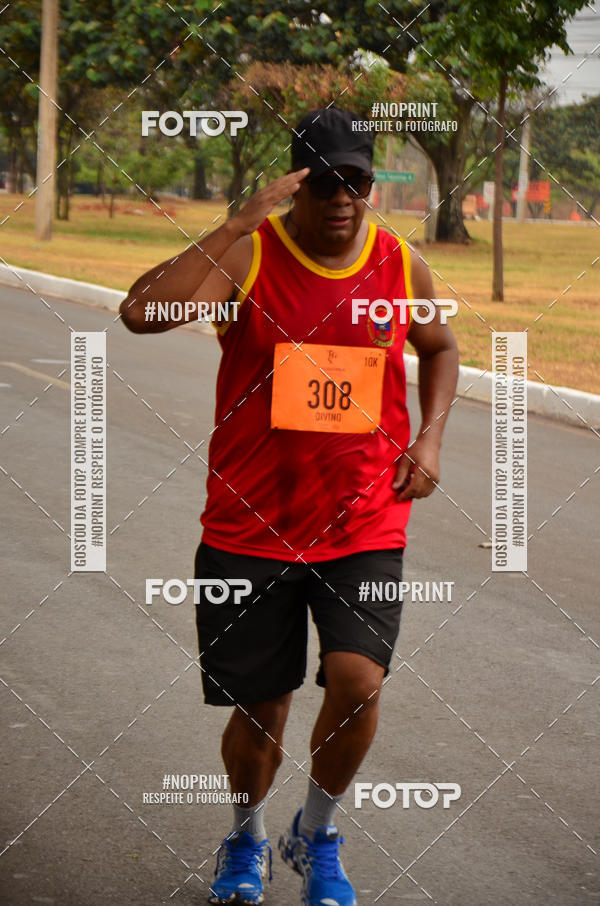 Achetez vos photos de l'vnement10K Taguatinga sur Fotop