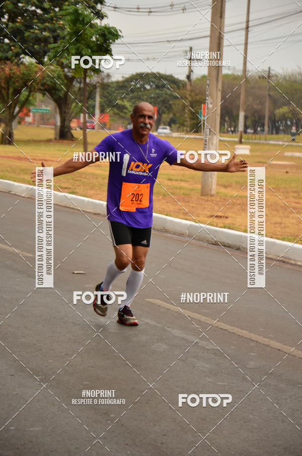 Achetez vos photos de l'vnement10K Taguatinga sur Fotop