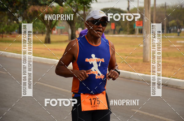 Achetez vos photos de l'vnement10K Taguatinga sur Fotop