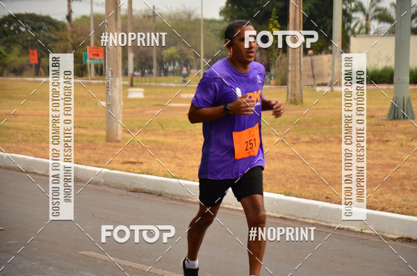 Achetez vos photos de l'vnement10K Taguatinga sur Fotop