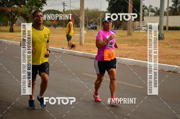 Achetez vos photos de l'vnement10K Taguatinga sur Fotop