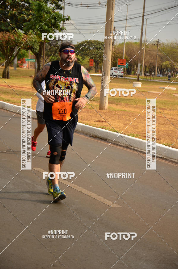 Achetez vos photos de l'vnement10K Taguatinga sur Fotop