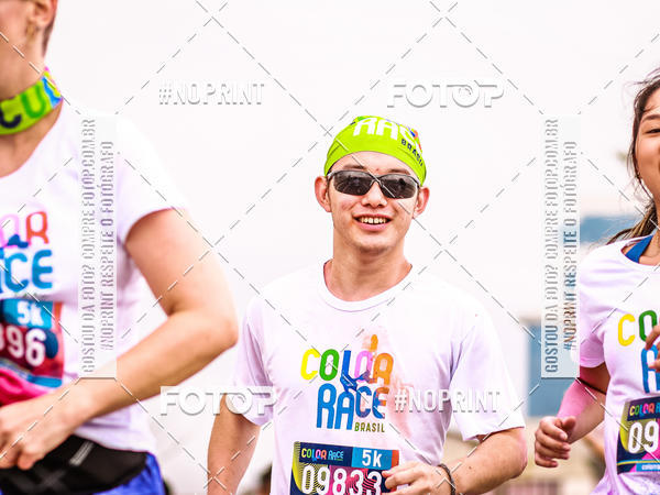 Buy your photos of the eventColor Race Brasil - Florianpolis on Fotop
