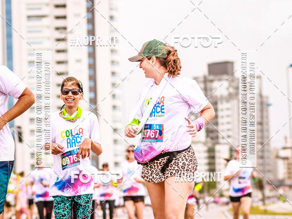 Buy your photos of the eventColor Race Brasil - Florianpolis on Fotop