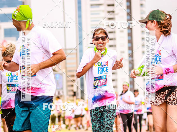 Buy your photos of the eventColor Race Brasil - Florianpolis on Fotop