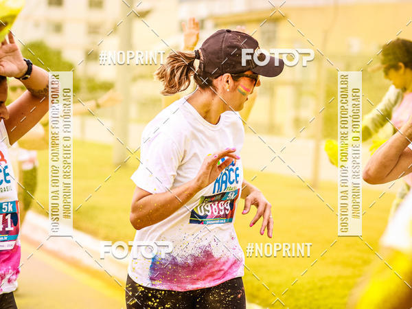 Buy your photos of the eventColor Race Brasil - Florianpolis on Fotop