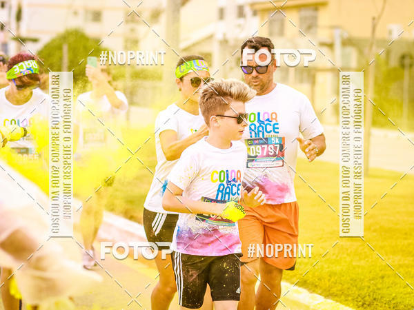 Buy your photos of the eventColor Race Brasil - Florianpolis on Fotop