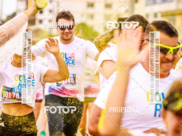 Buy your photos of the eventColor Race Brasil - Florianpolis on Fotop