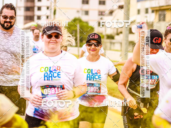 Buy your photos of the eventColor Race Brasil - Florianpolis on Fotop