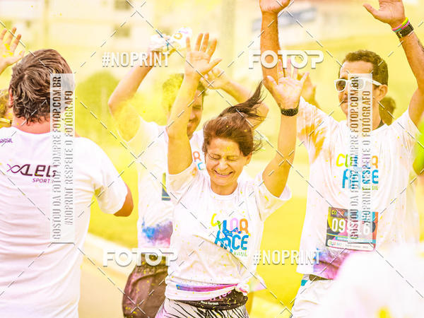 Buy your photos of the eventColor Race Brasil - Florianpolis on Fotop