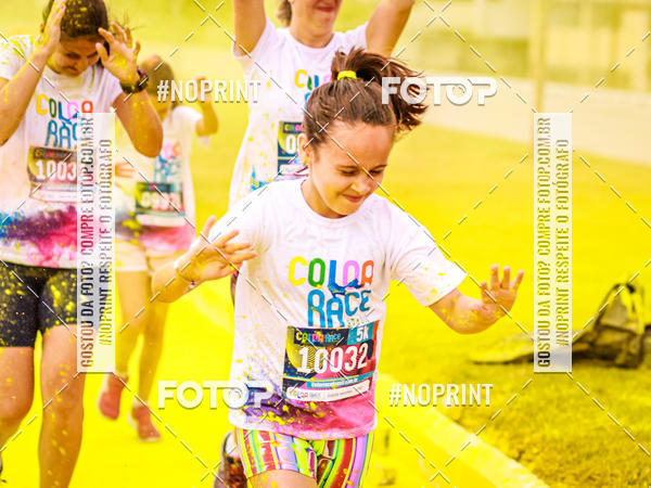 Buy your photos of the eventColor Race Brasil - Florianpolis on Fotop