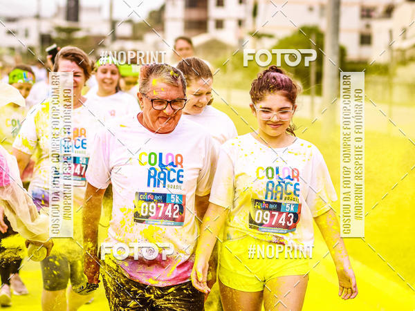 Buy your photos of the eventColor Race Brasil - Florianpolis on Fotop