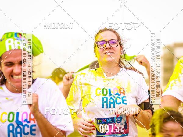 Buy your photos of the eventColor Race Brasil - Florianpolis on Fotop