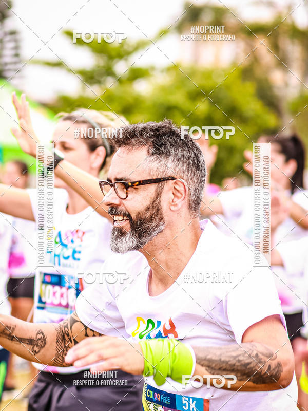 Buy your photos of the eventColor Race Brasil - Florianpolis on Fotop