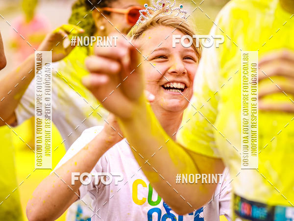Buy your photos of the eventColor Race Brasil - Florianpolis on Fotop