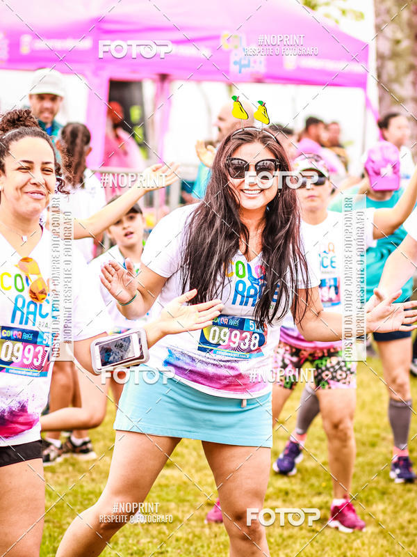 Buy your photos of the eventColor Race Brasil - Florianpolis on Fotop