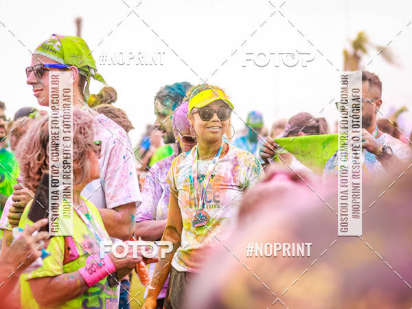 Buy your photos of the eventColor Race Brasil - Florianpolis on Fotop