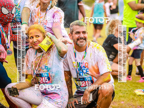 Buy your photos of the eventColor Race Brasil - Florianpolis on Fotop