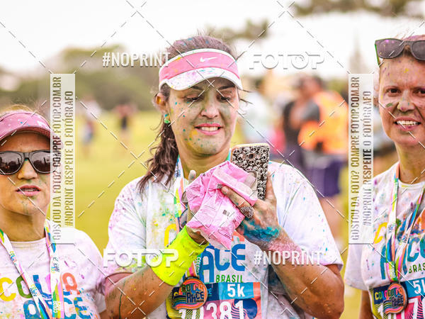 Buy your photos of the eventColor Race Brasil - Florianpolis on Fotop