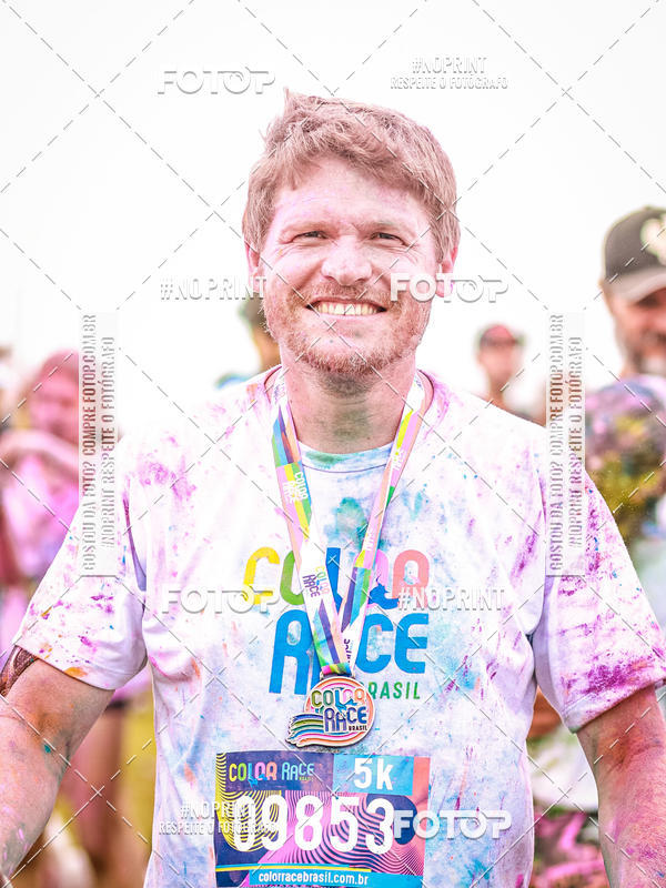 Buy your photos of the eventColor Race Brasil - Florianpolis on Fotop