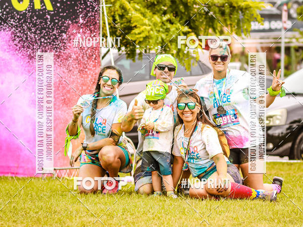 Buy your photos of the eventColor Race Brasil - Florianpolis on Fotop
