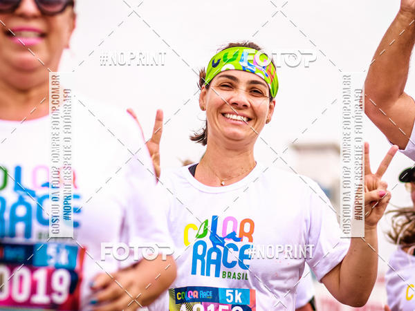 Buy your photos of the eventColor Race Brasil - Florianpolis on Fotop