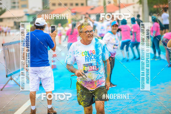 Buy your photos of the eventColor Race Brasil - Florianpolis on Fotop