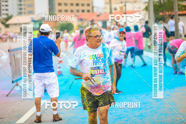 Buy your photos of the eventColor Race Brasil - Florianpolis on Fotop