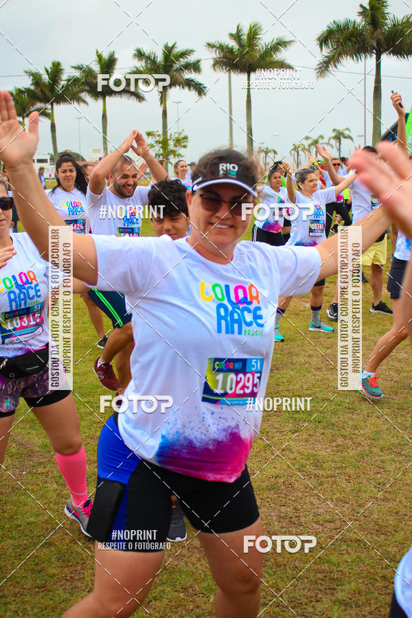 Buy your photos of the eventColor Race Brasil - Florian�polis on Fotop