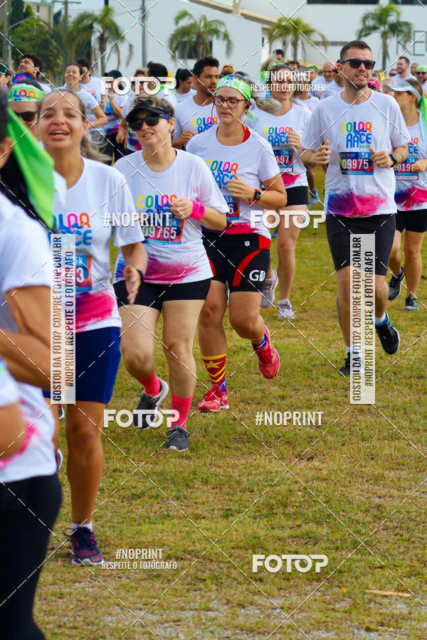 Buy your photos of the eventColor Race Brasil - Florian�polis on Fotop