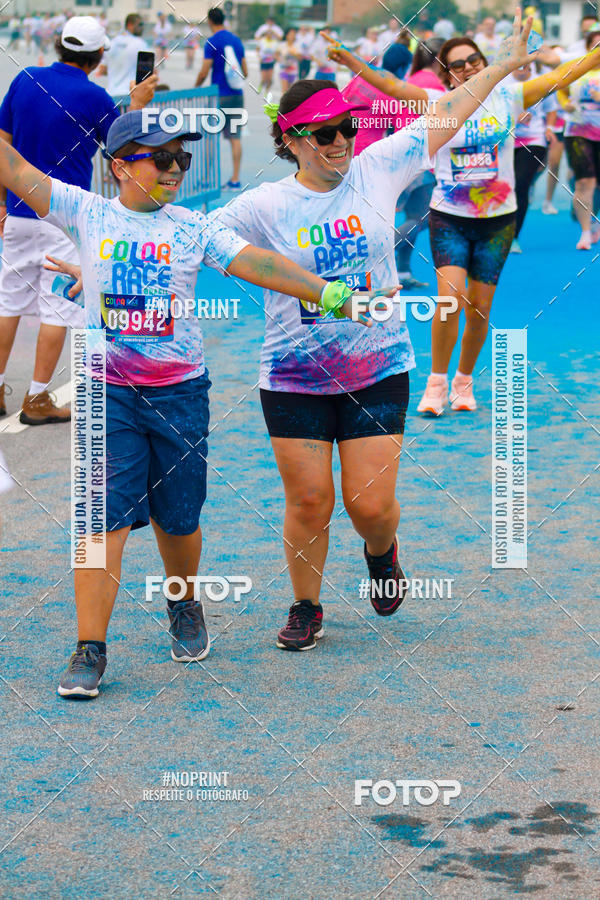 Buy your photos of the eventColor Race Brasil - Florian�polis on Fotop