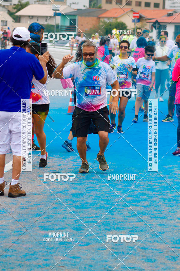 Buy your photos of the eventColor Race Brasil - Florian�polis on Fotop