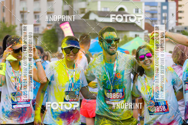 Buy your photos of the eventColor Race Brasil - Florian�polis on Fotop