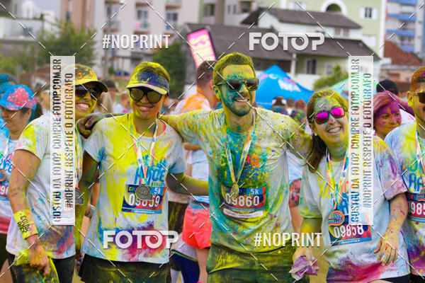 Buy your photos of the eventColor Race Brasil - Florian�polis on Fotop