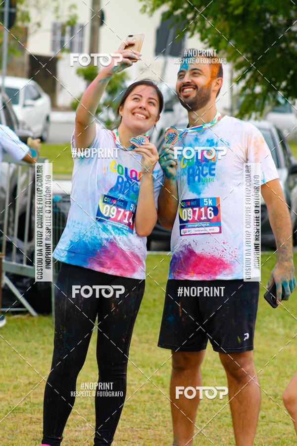 Buy your photos of the eventColor Race Brasil - Florian�polis on Fotop