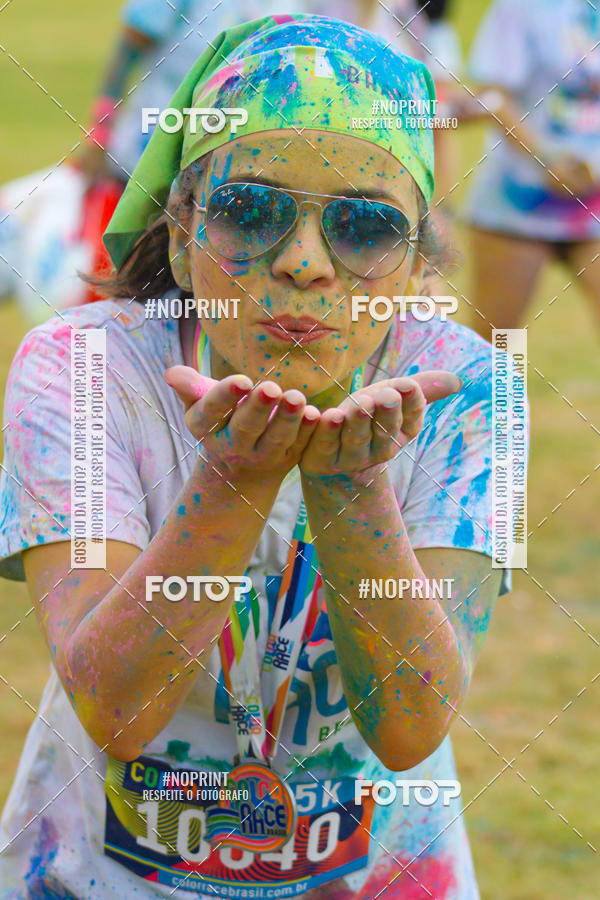 Buy your photos of the eventColor Race Brasil - Florian�polis on Fotop
